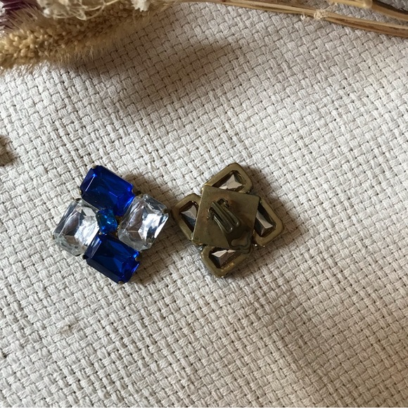 Vintage 60s Clip-on Earrings Cobalt Blue & Aurora Borealis Rhinestone β¨ - Picture 2 of 4